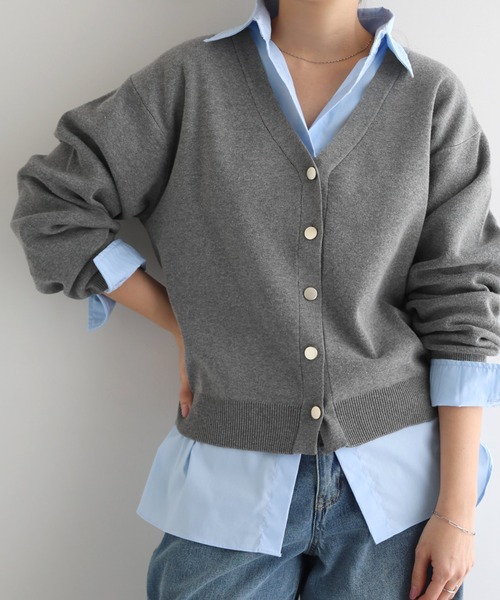 andme（アンドミー） カーディガン 金ボタンVネックニットカーディガン