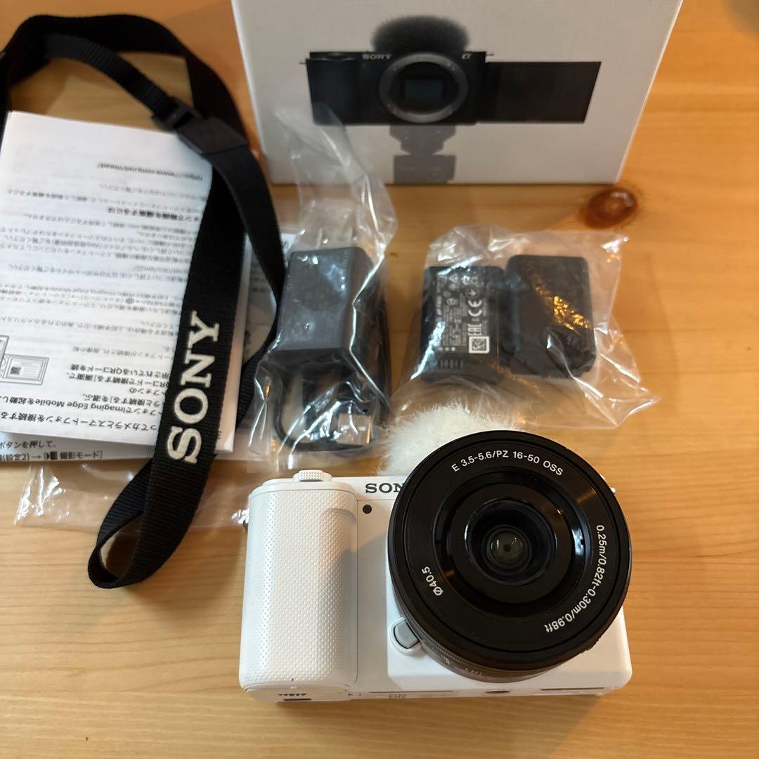 SONY ZV-E10 レンズセット レンタル] ソニー VLOGCAM ZV-E10 M2X ダブルズームレンズキット