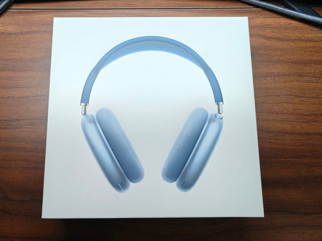 AirPods Max スカイブルー　Lightningモデル Apple AirPods Max (Lightning) Noise cancelling - 1st Gen Sky Blue