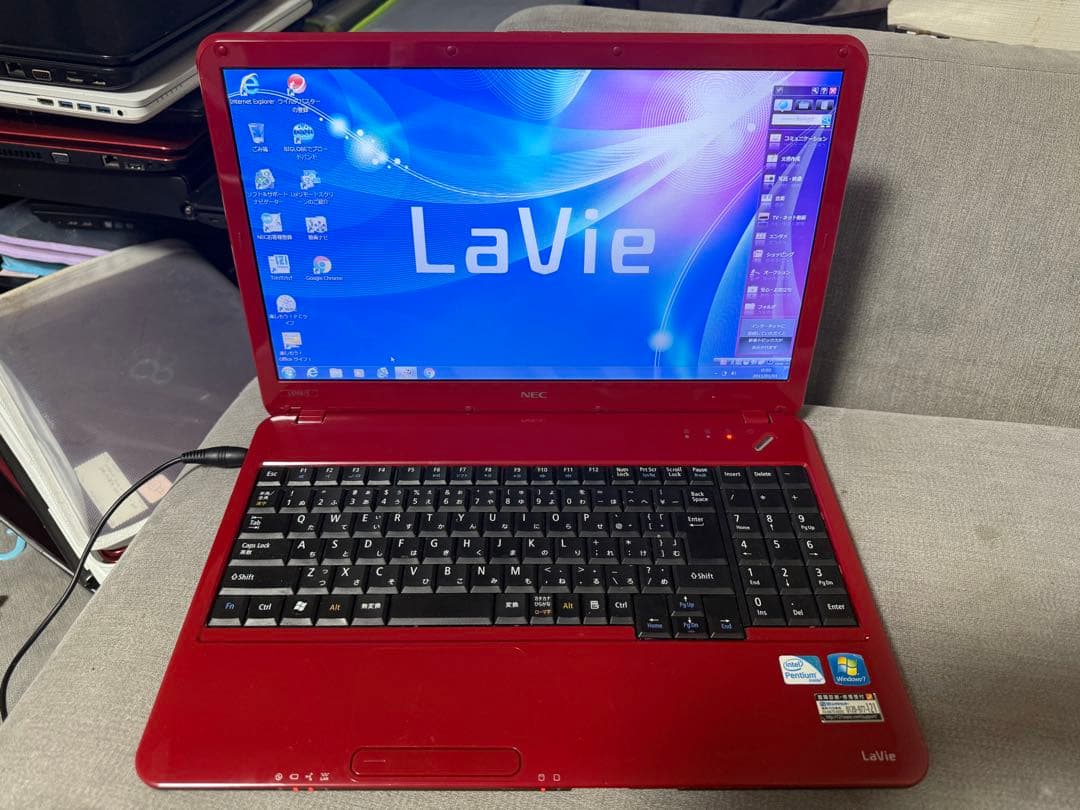 NEC LaVie 15.6インチ レッドノートPC 中古　動作確認済み　c17 LaVie 2015年以降モデル/WEBカメラ/中古/15.6型/ノートPC/Win11H/高速