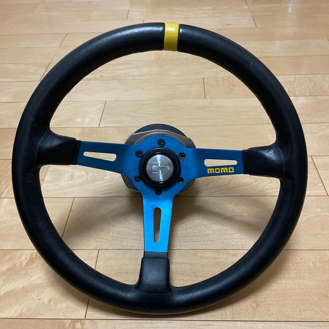 MOMO ステアリングホイール 3スポーク momo 3スポーク ステアリングホイール 黒 - メルカリ